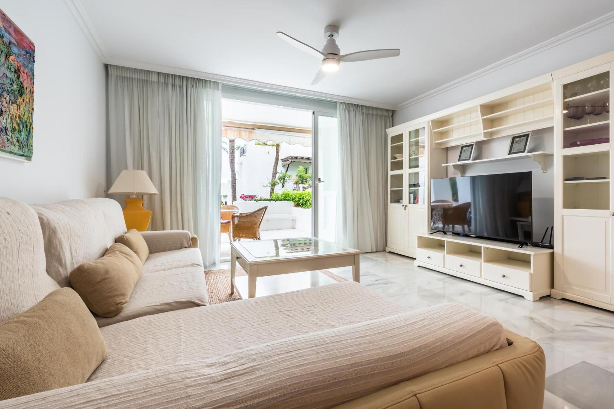 Alcazaba Beach Apartment Эстепона Экстерьер фото